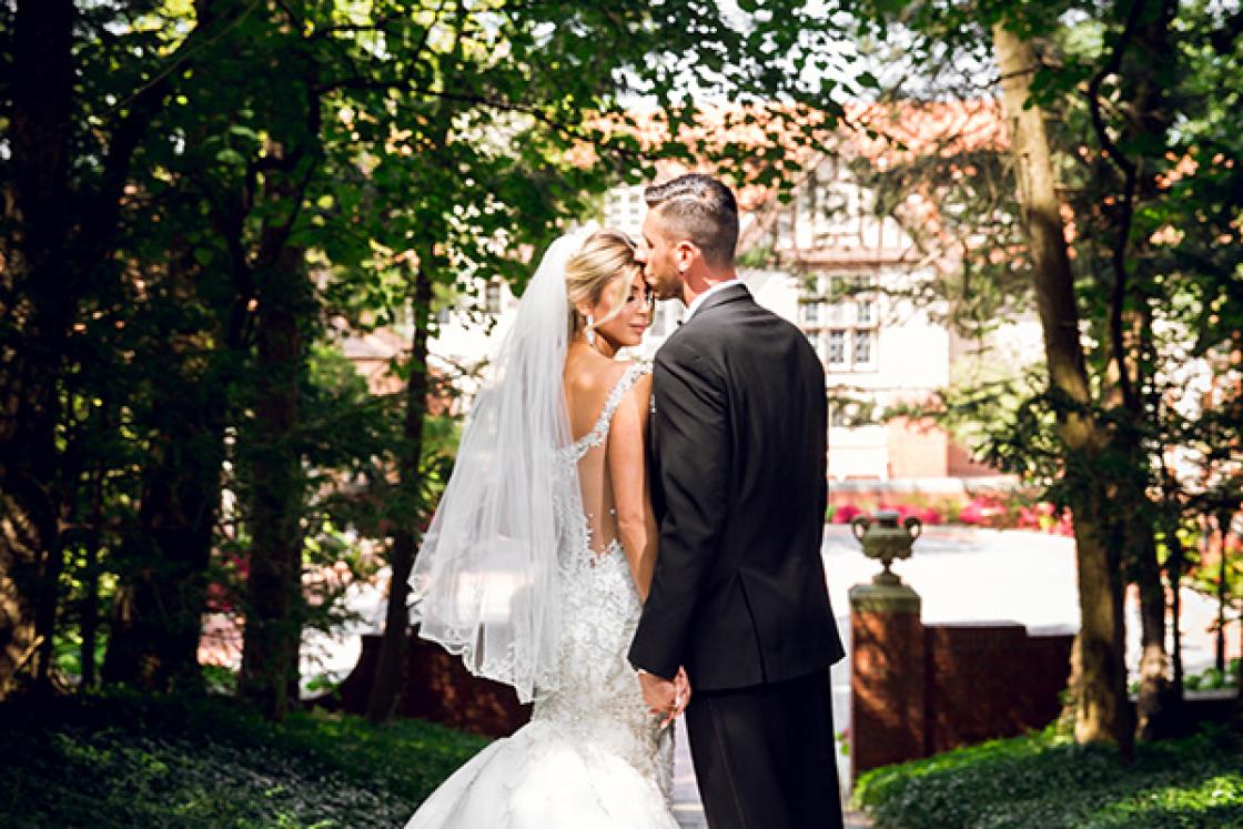 Photo of a bride and groom at Cranbrook Gardens by Future Wave Images.