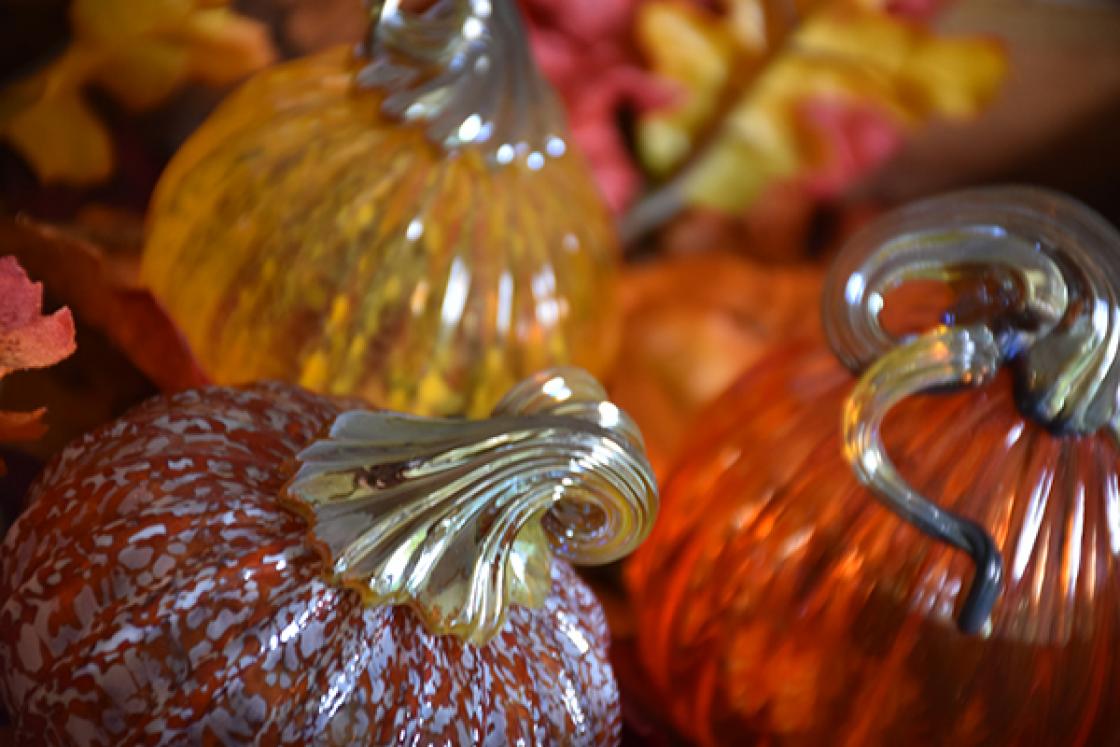 Cranbrook Gift Shop - Glass Pumpkin